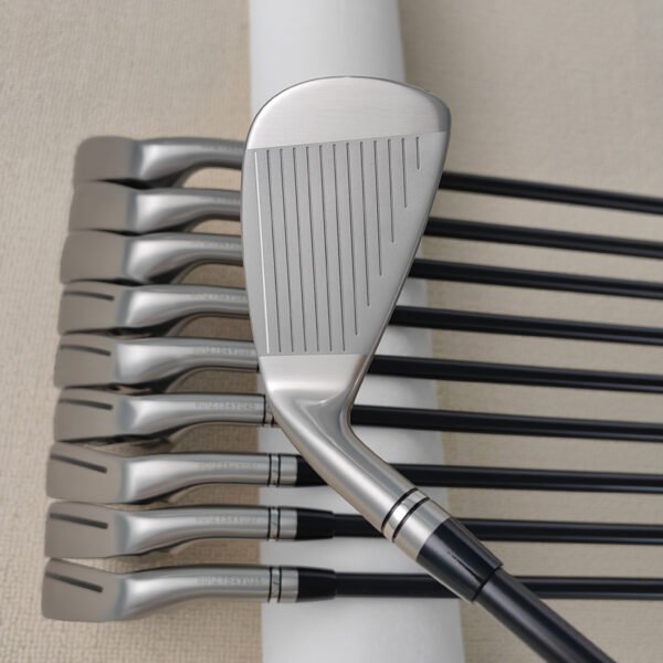 2024 P790 Golf irons,iron sets,golf clubs,irons,4~9PAS,9pcs/set,Right hand graphite shaft